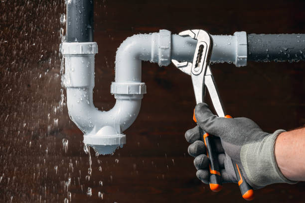 Professional Drain Cleaning technician working in Montville, OH